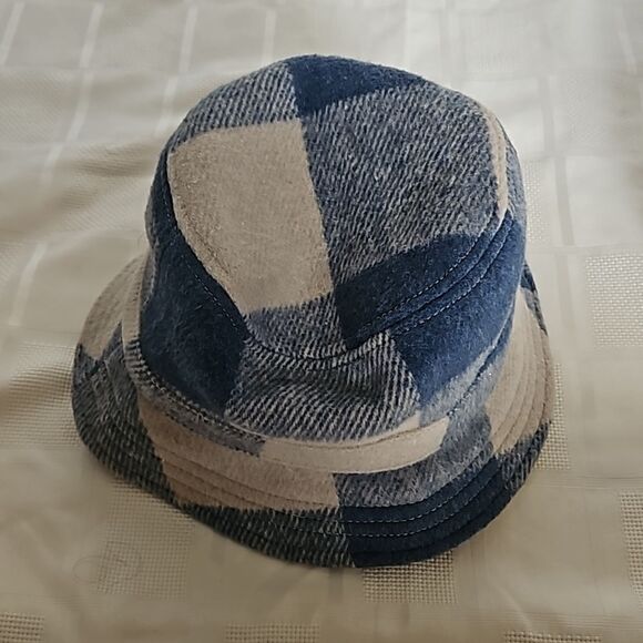 American Eagle Women's Bucket Hat  One Size Cream/ Blue - Picture 11 of 16